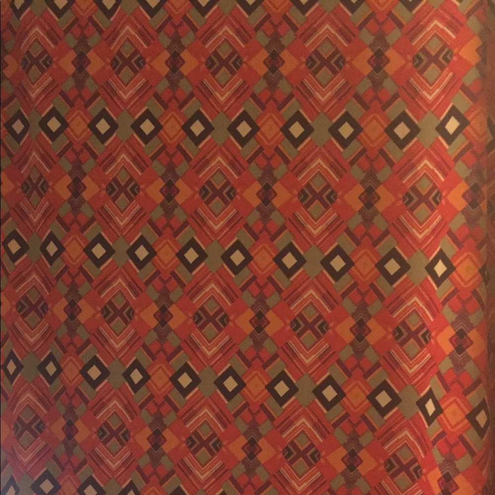 Small lularoe maxi skirt